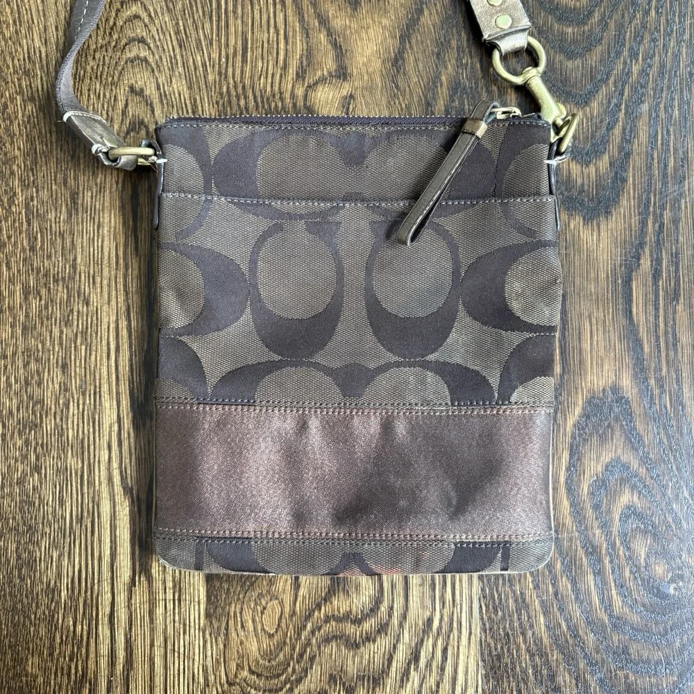 VTG Coach Signature Logo Swingpack Crossbody Bag Purse Brown Adjustable Strap